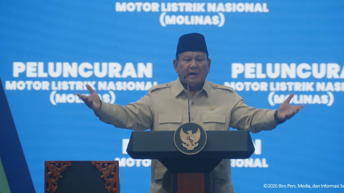 Prabowo: Even Our Poorest People Can Still Smile