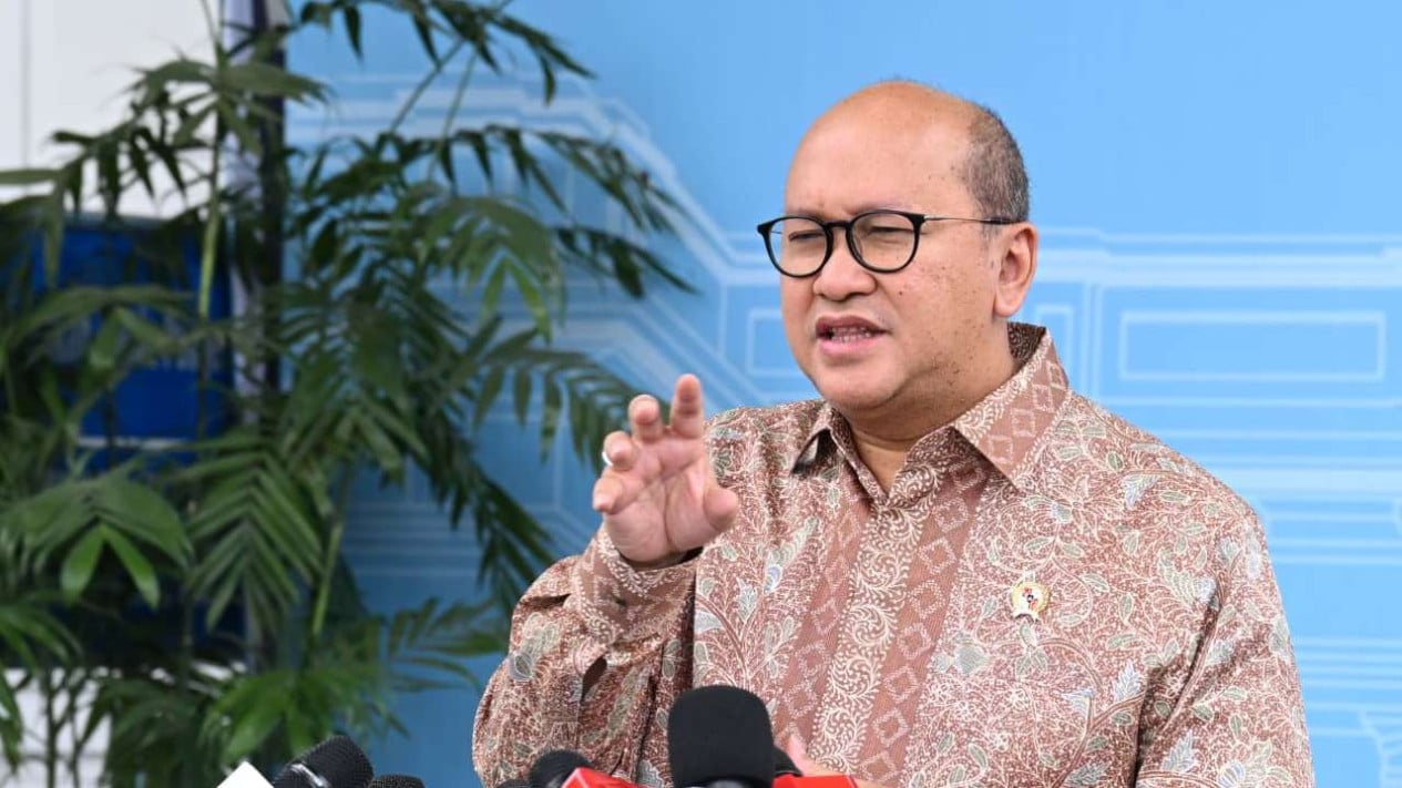 Danantara to Push for 0% Down Payment on National Electric Motorcycles