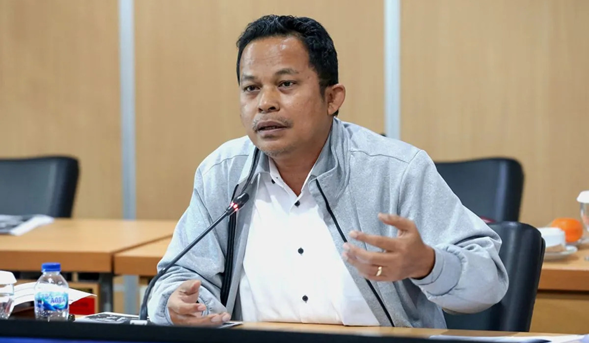 Jakarta Legislator Urges Permanent Closure of Illegal Rubbish Dumps