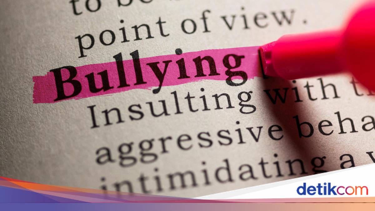 Bogor Principal Disappointed After Students Slapped by Alumni, Seeks Resolution
