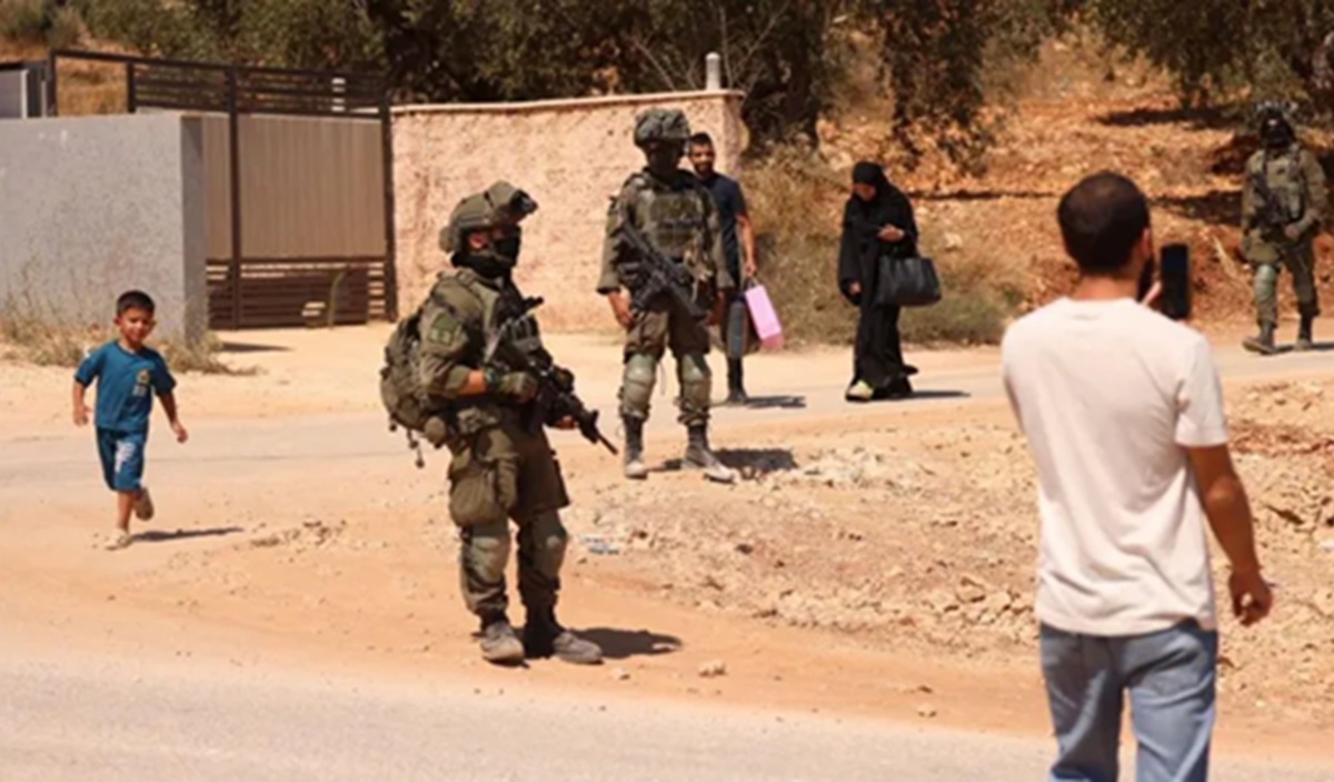 Israeli Forces Expel Palestinians from Qusra After Settler Siege