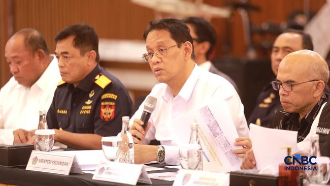 New Cigarette Excise Layer Plan Yet to Be Implemented, Here's Purbaya's Explanation