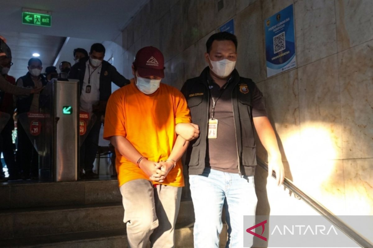 Jakarta crime roundup: Blasphemy suspects detained, illegal drugs seized
