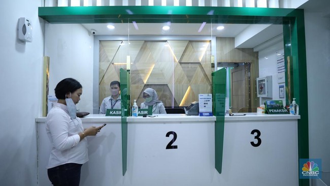 Gold Prices at Pegadaian Galeri 24, UBS, and Antam All Surge Today