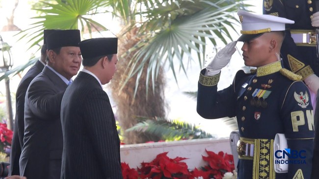President Prabowo, Gibran, and State Officials Attend MPR Annual Session