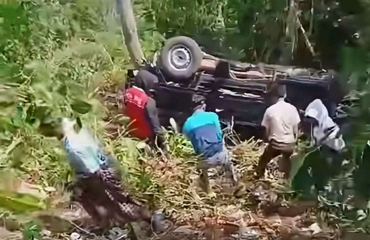 12 Students Injured in Accident After Unhas Community Service Programme Closure in Bantaeng