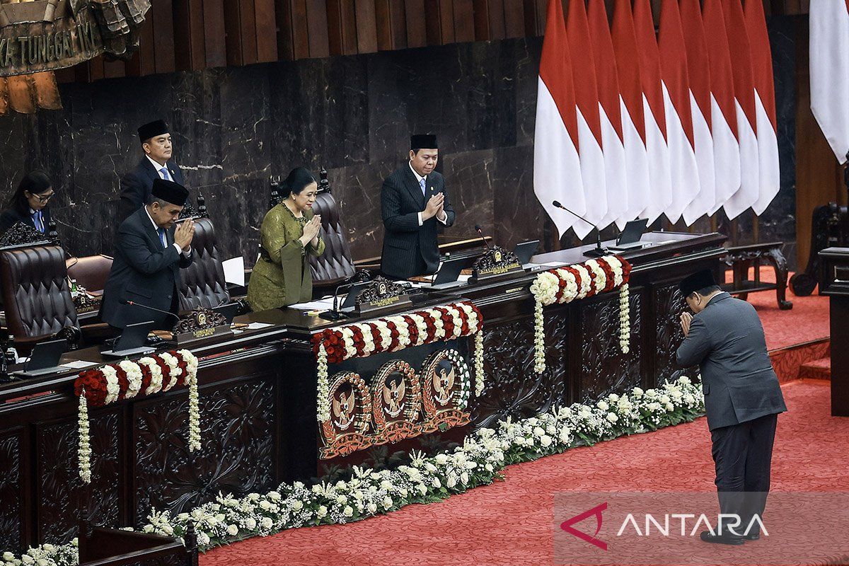 Prabowo Praises Supreme Court's Speed in Resolving Cases and Constitutional Court's Digital Access