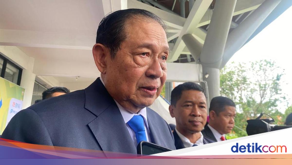 Absent from Annual Session, SBY Prays for the Nation from Afar