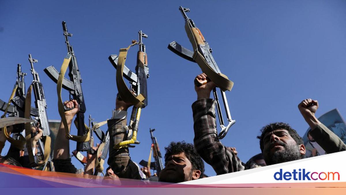 Houthis Claim Drone Strike on Saudi Aramco Facility in Jizan