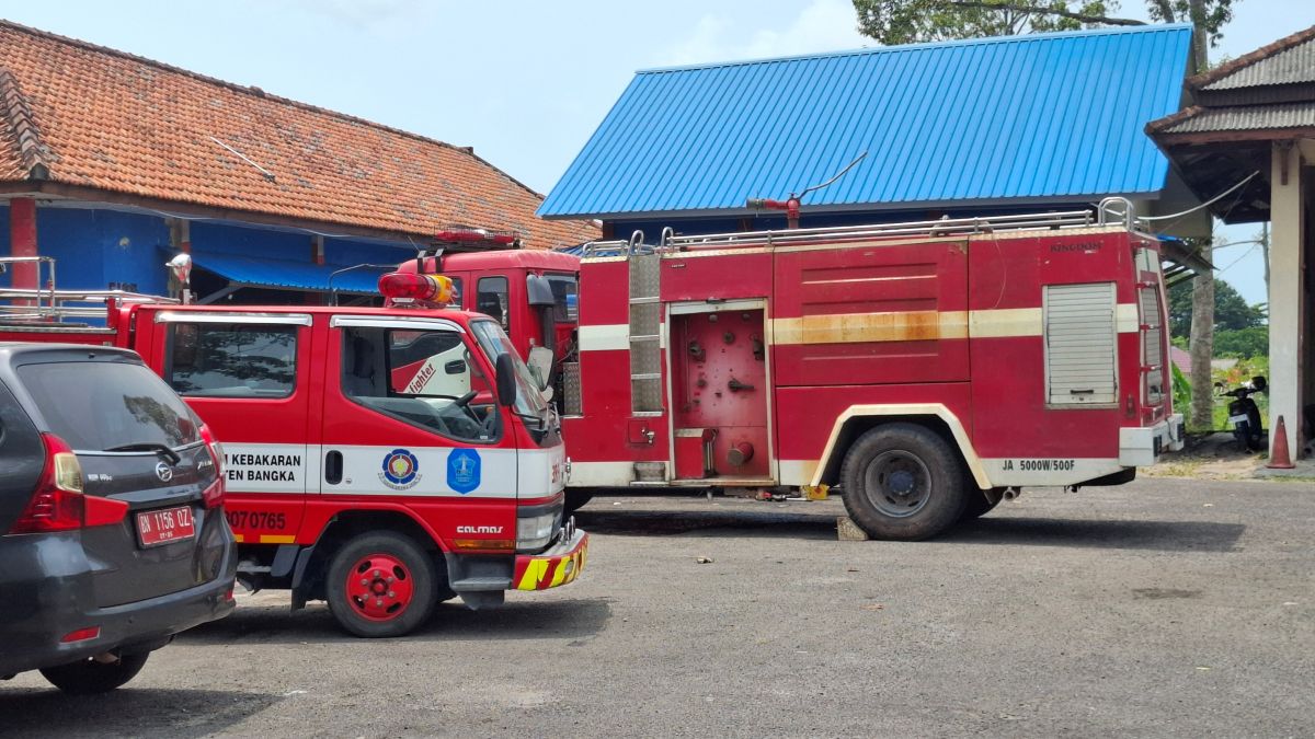 Bangka Regency Battles Forest Fires with Manual Methods Amid Equipment Shortages