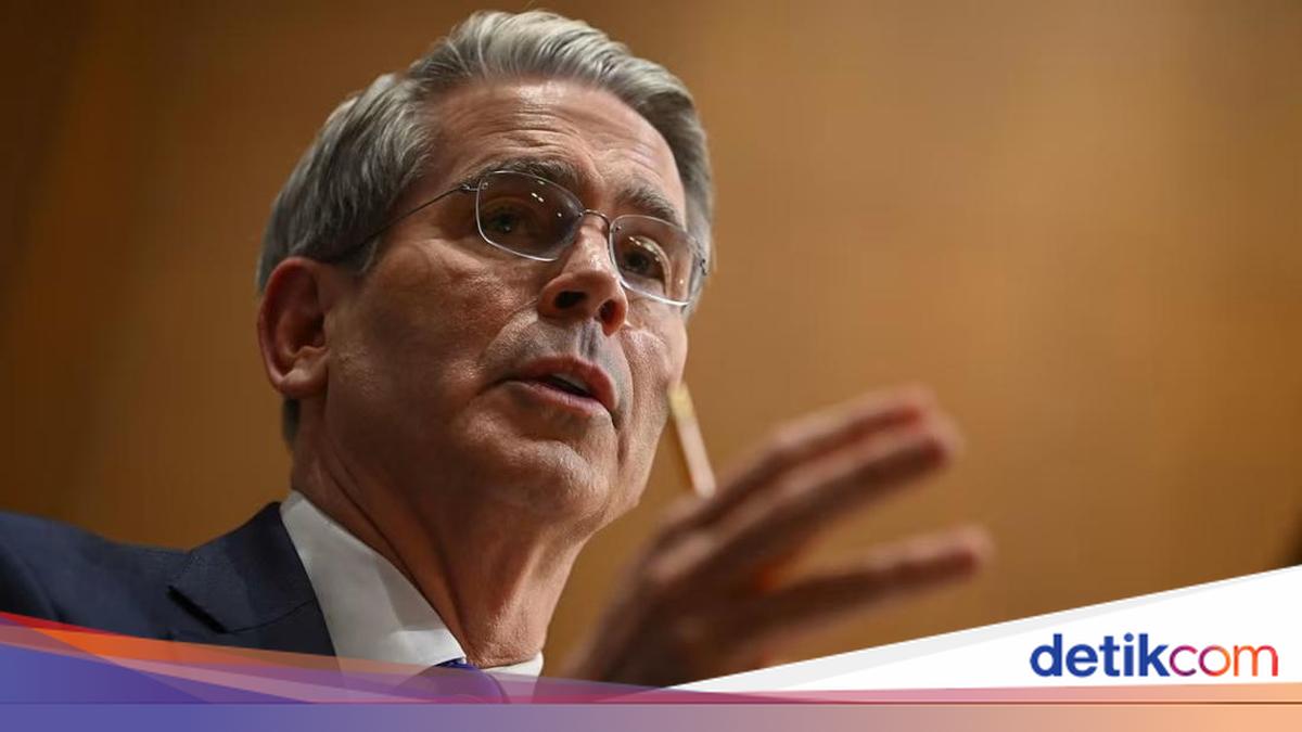 US Threatens Iran with Unprecedented Economic Isolation