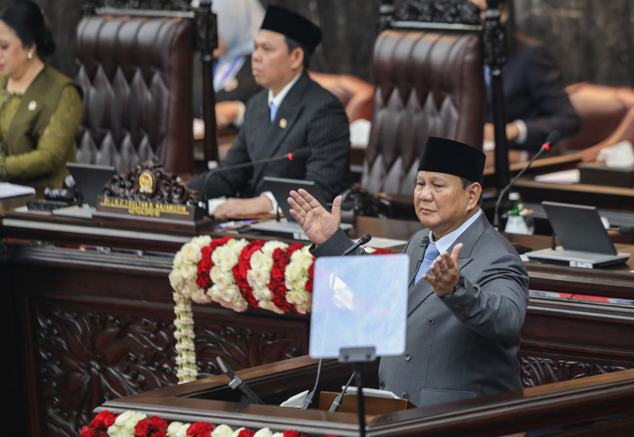 Prabowo Presents 2027 State Budget, Targets 6 Percent Economic Growth