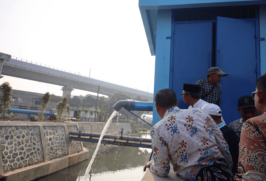 Bumi Bekasi Baru Retaining Wall Expected to Control Flooding in Rawalumbu
