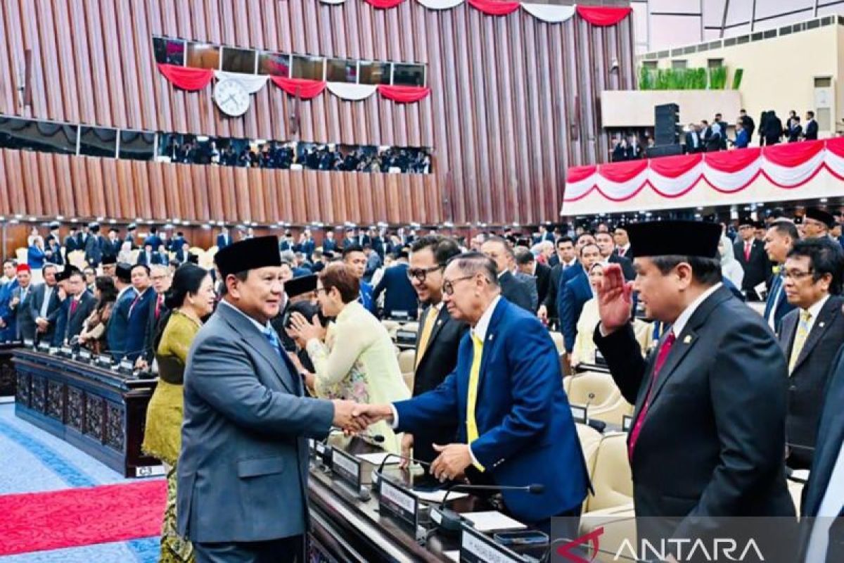 DPR Member: Giant Sea Wall Project to Ensure Safety on Java's North Coast
