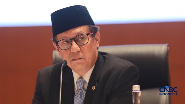 Health Minister Says BPJS Kesehatan Premiums Will Not Rise Yet