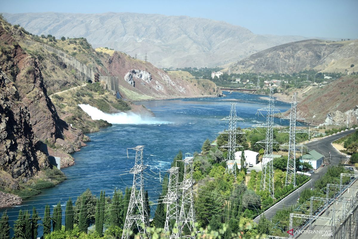 Three Central Asian countries experience simultaneous power outages