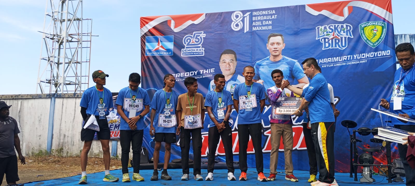 Thousands in Manokwari Enthusiastically Join Democratic Party 10K Run