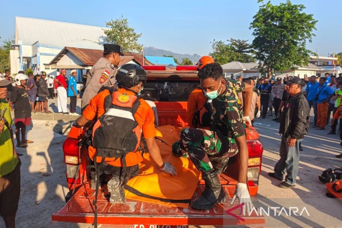 Gibran pledges full response after 7.7-magnitude earthquake in NTT