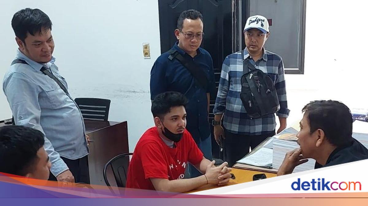 Police Transfer Two Money Laundering Suspects in Ko Erwin Drug Network to Medan Prosecutor's Office