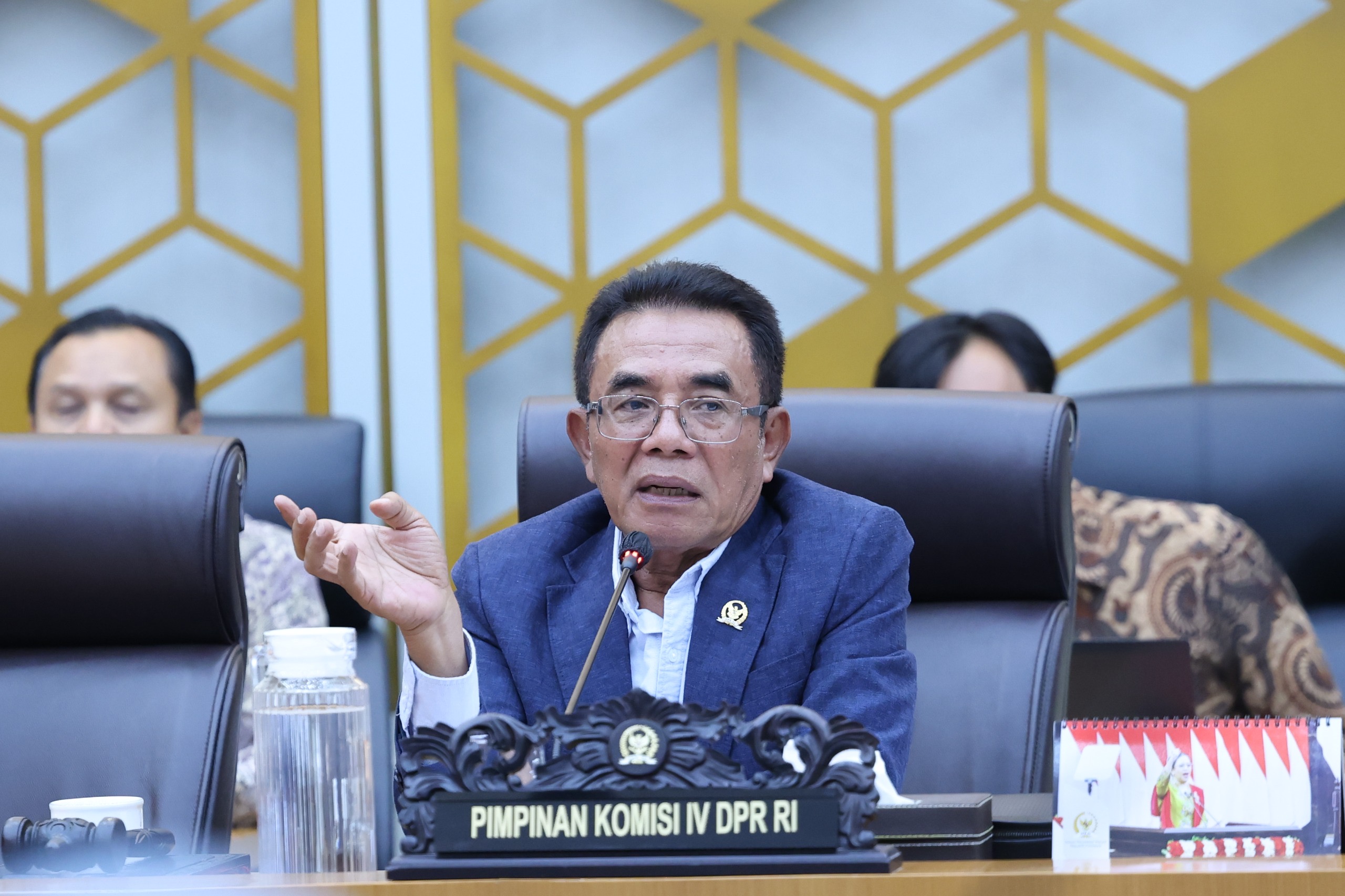 Boosting Fisheries Economy with 350,000 Fish Fry Distributed to Communities