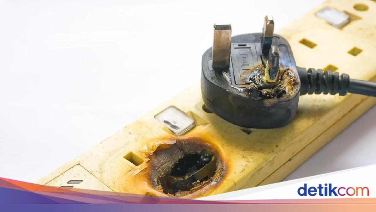 Construction Worker Dies from Electrocution While Repairing Ceiling in Bantul