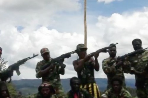 YKKMP: Dozens of Uniformed Men Attack Ainot Village, Three People Become Victims