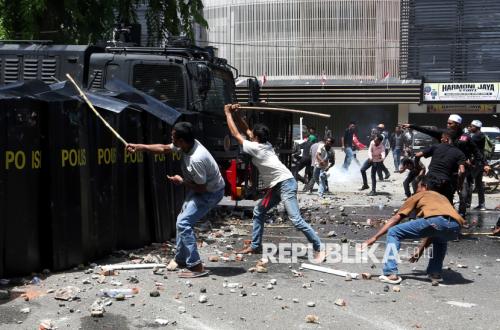Clashes Erupt During 21st Anniversary of Aceh Peace Agreement