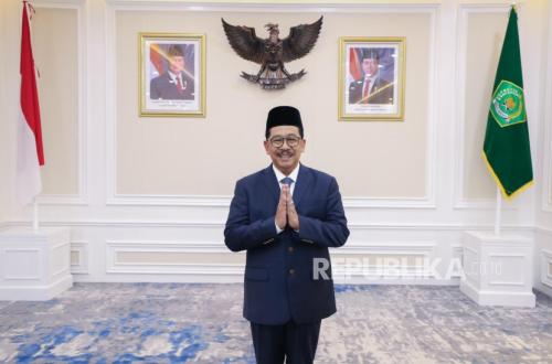 Baznas Affirms Desil 1-4 Residents Not Automatically Zakat Recipients