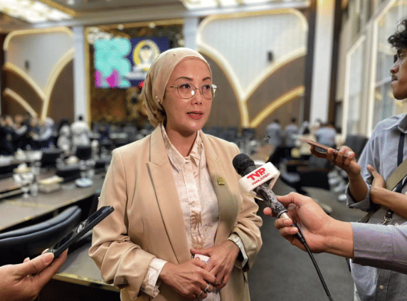 Legislator Urges Government to Accelerate Aid Distribution to Isolated Areas Affected by NTT Earthquake