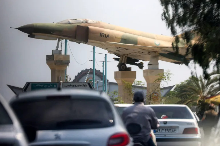 Qatar Denies Holding Three Iranian Bomber Pilots