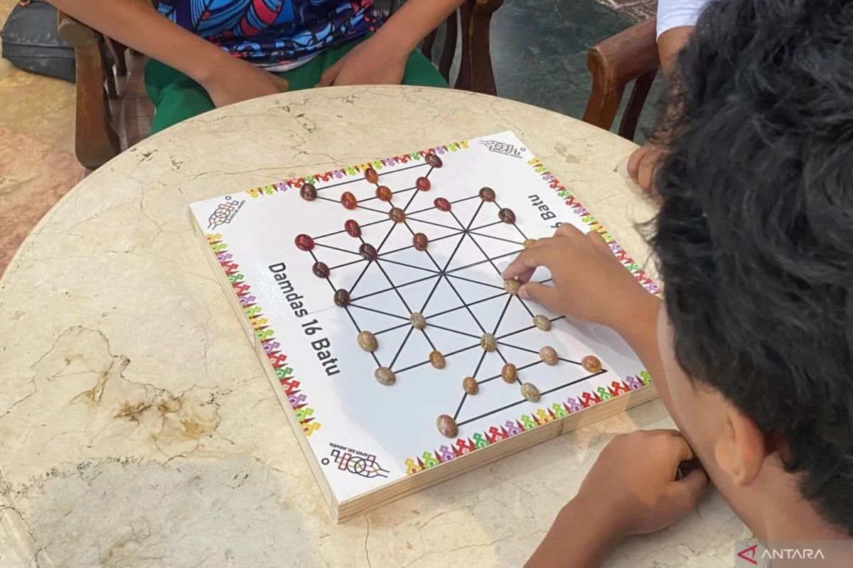 Setu Babakan revives traditional Betawi games through exhibition