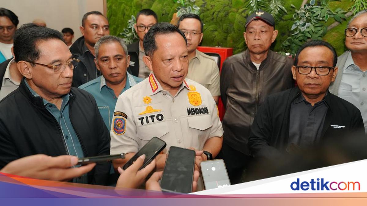 Tito Karnavian Visits NTT, Ensures Earthquake Response Is Accelerated