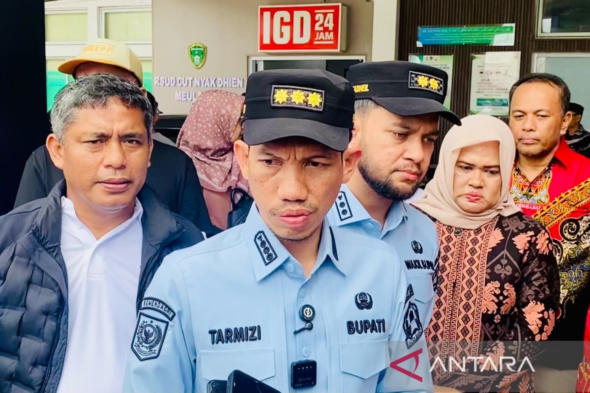 West Aceh Regent Bans Pole Climbing Contest for 81st Independence Day