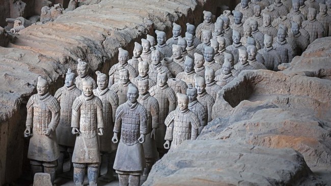 Archaeologists Fear Opening China's First Emperor's Tomb, Here's Why