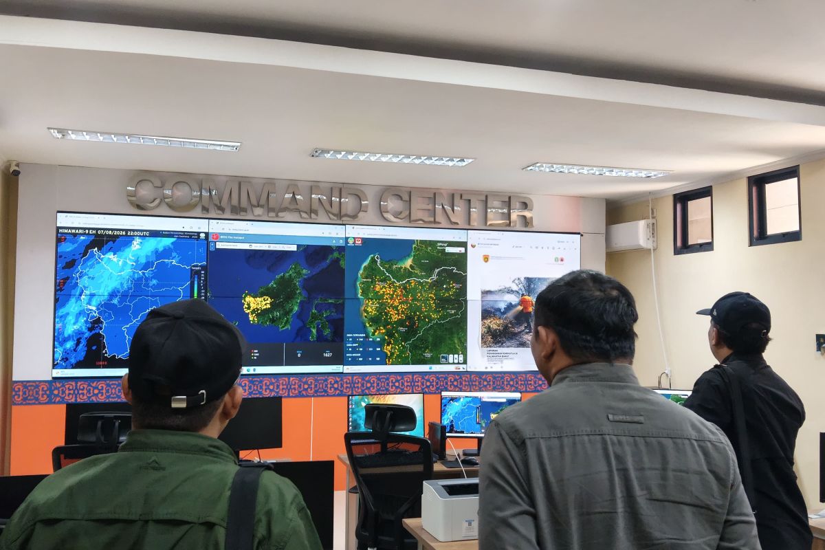 Manggala Agni monitors potential haze from West Kalimantan forest fires crossing into Malaysia