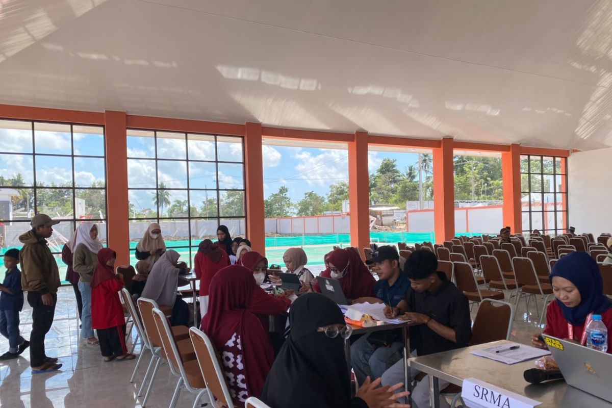 305 students of Sekolah Rakyat in Sinjai begin using new building