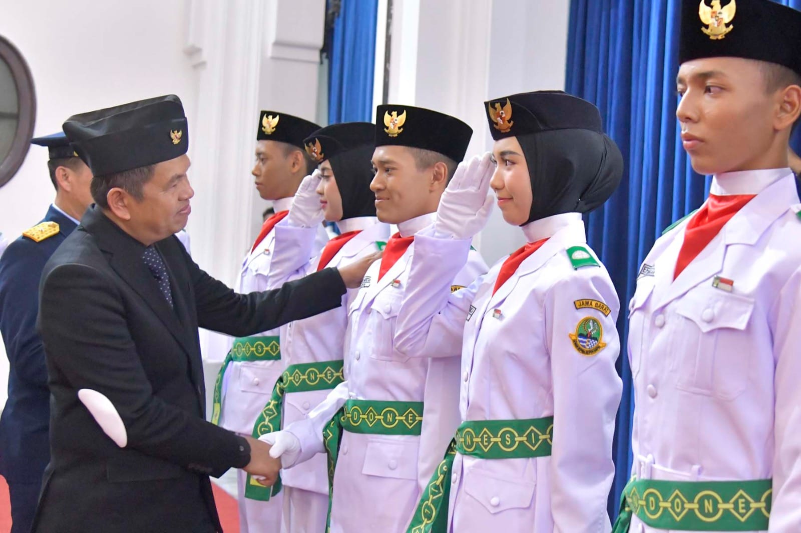 West Java Holds Independence Day Ceremony at Gedung Sate for First Time