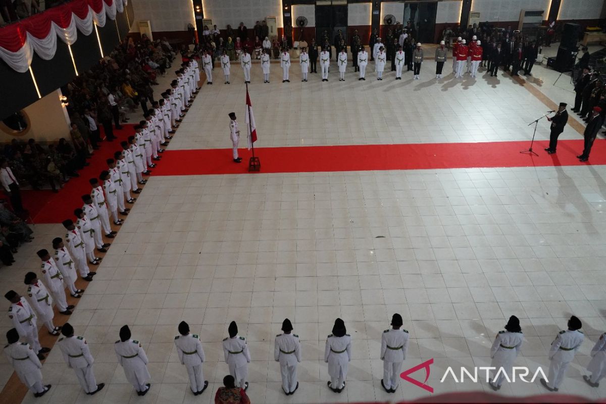 Mimika Regent urges Paskibraka to make discipline a character trait