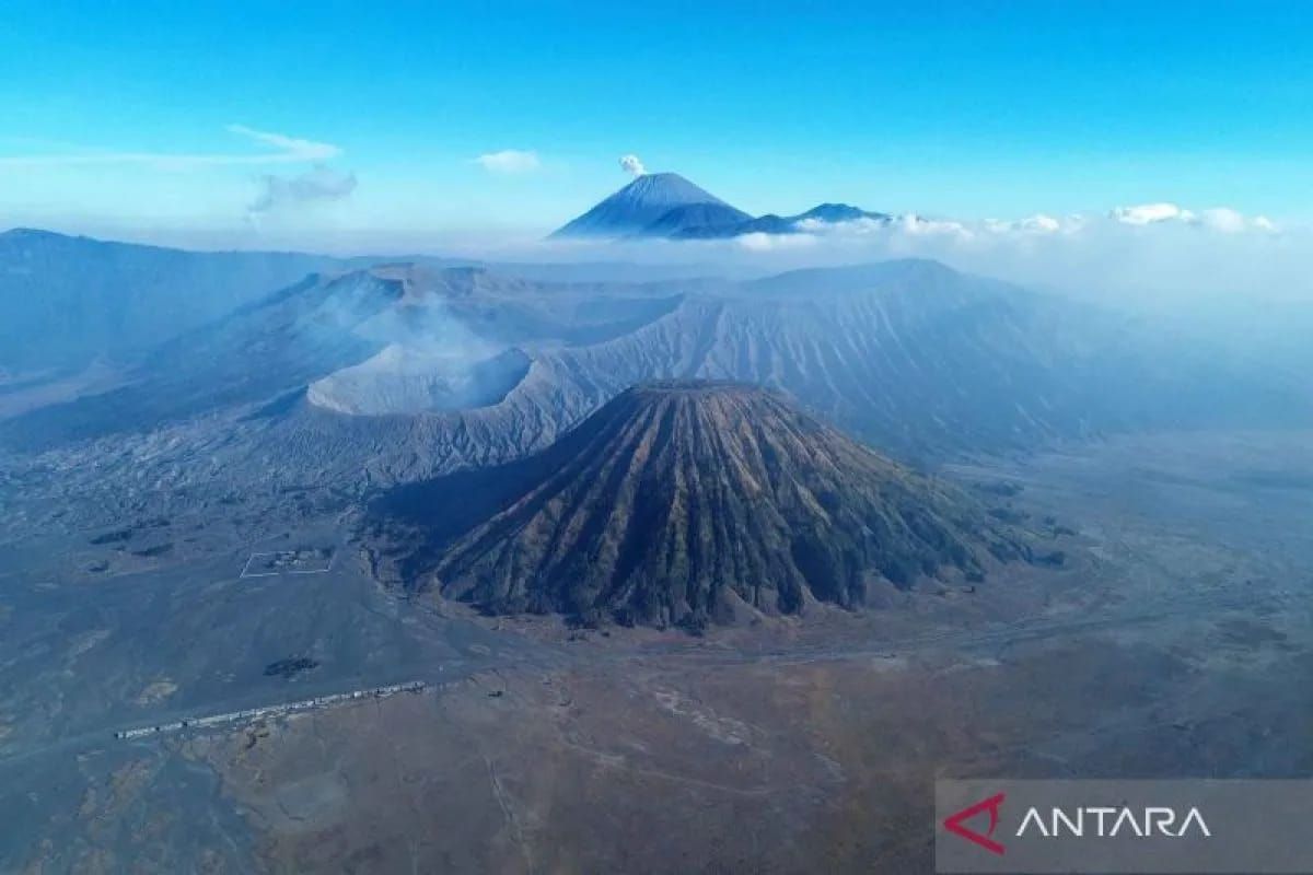 Reopening of Bromo tourist access depends on security conditions