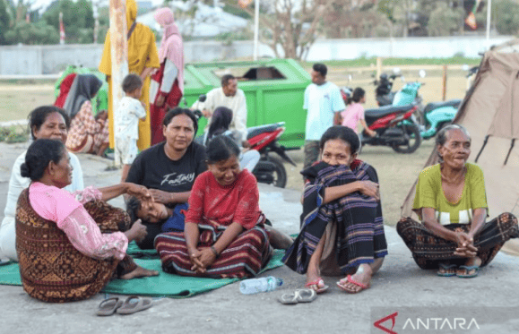 Prabowo Awaits Field Evaluation Before Visiting NTT Earthquake Victims