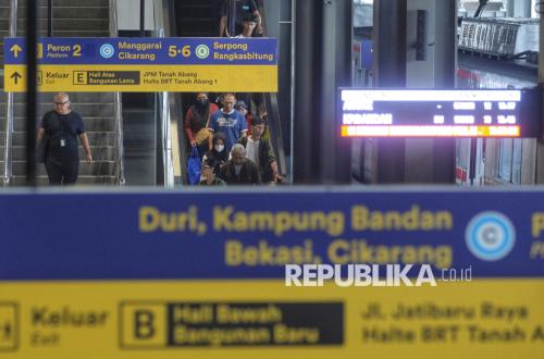 Independence Day: Jabodetabek KRL fare only Rp8