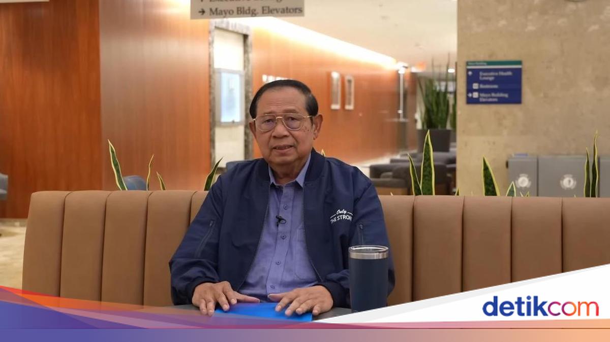SBY Apologises for Missing 81st Indonesian Independence Day Ceremony at Palace