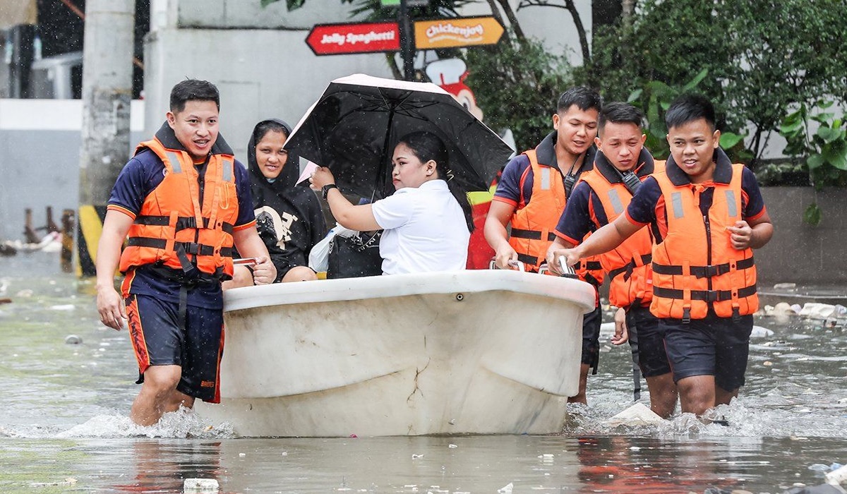 23 Dead and Thousands Displaced in Extreme Weather Across the Philippines