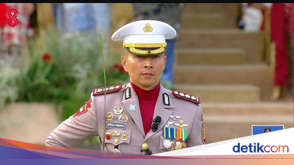 Orderly and Solemn Flag-Lowering Ceremony, Prabowo Requests Commander to Report