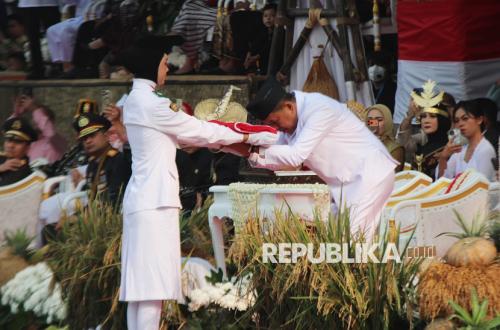 On Indonesia's 81st Independence Day, KDM Apologises to West Java Residents Still Without Electricity