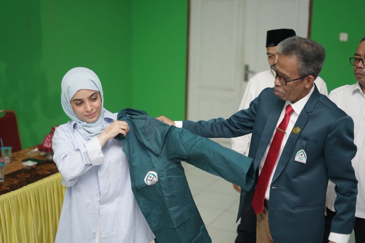 UIN Palu teaches Indonesian to six foreign students
