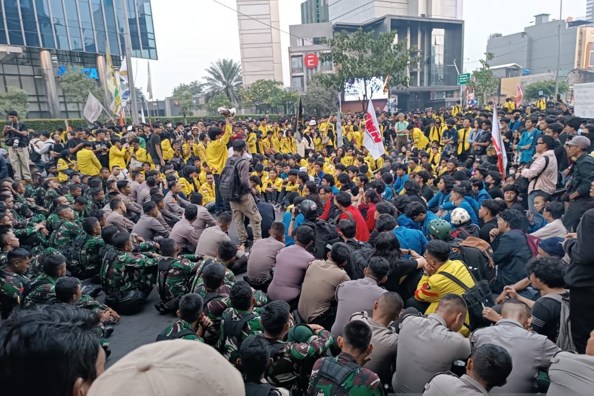 Demonstration: Public advised to avoid Monas and Sudirman areas