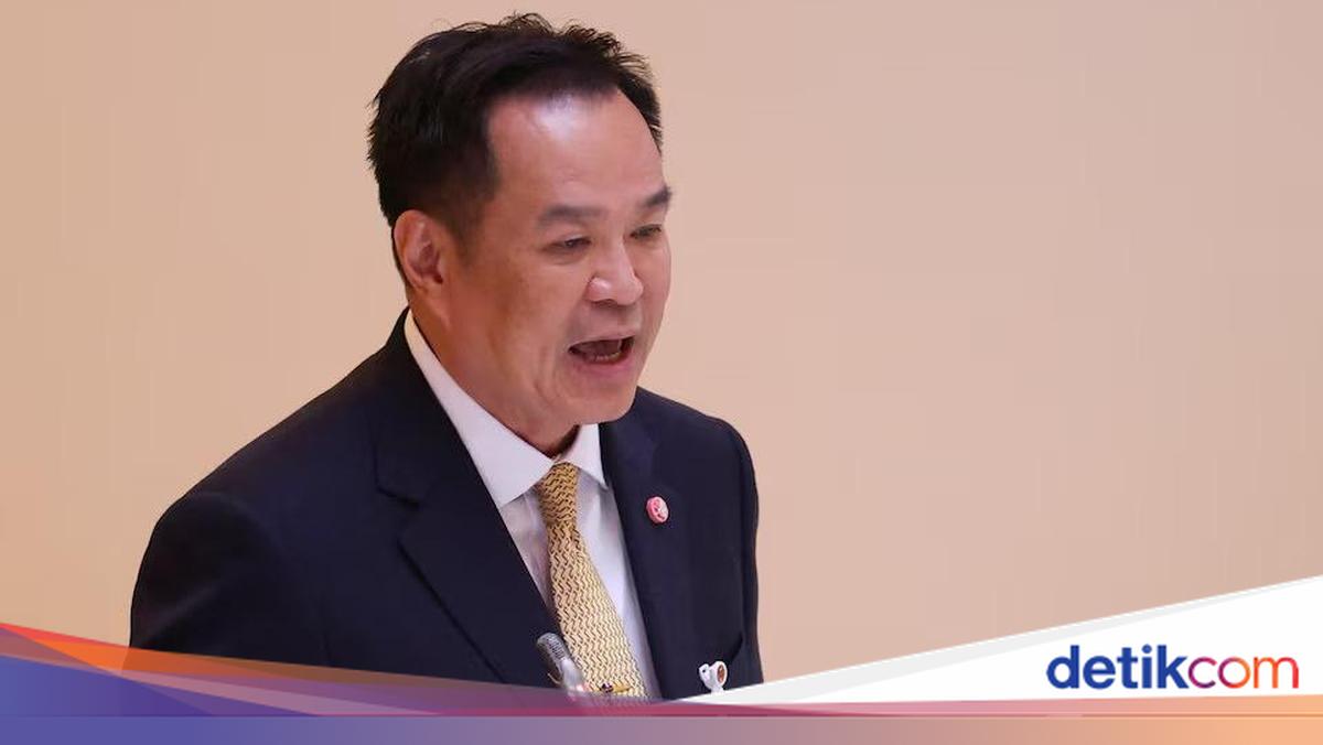 Thai PM Anutin Stopped and Searched by Police in Buriram