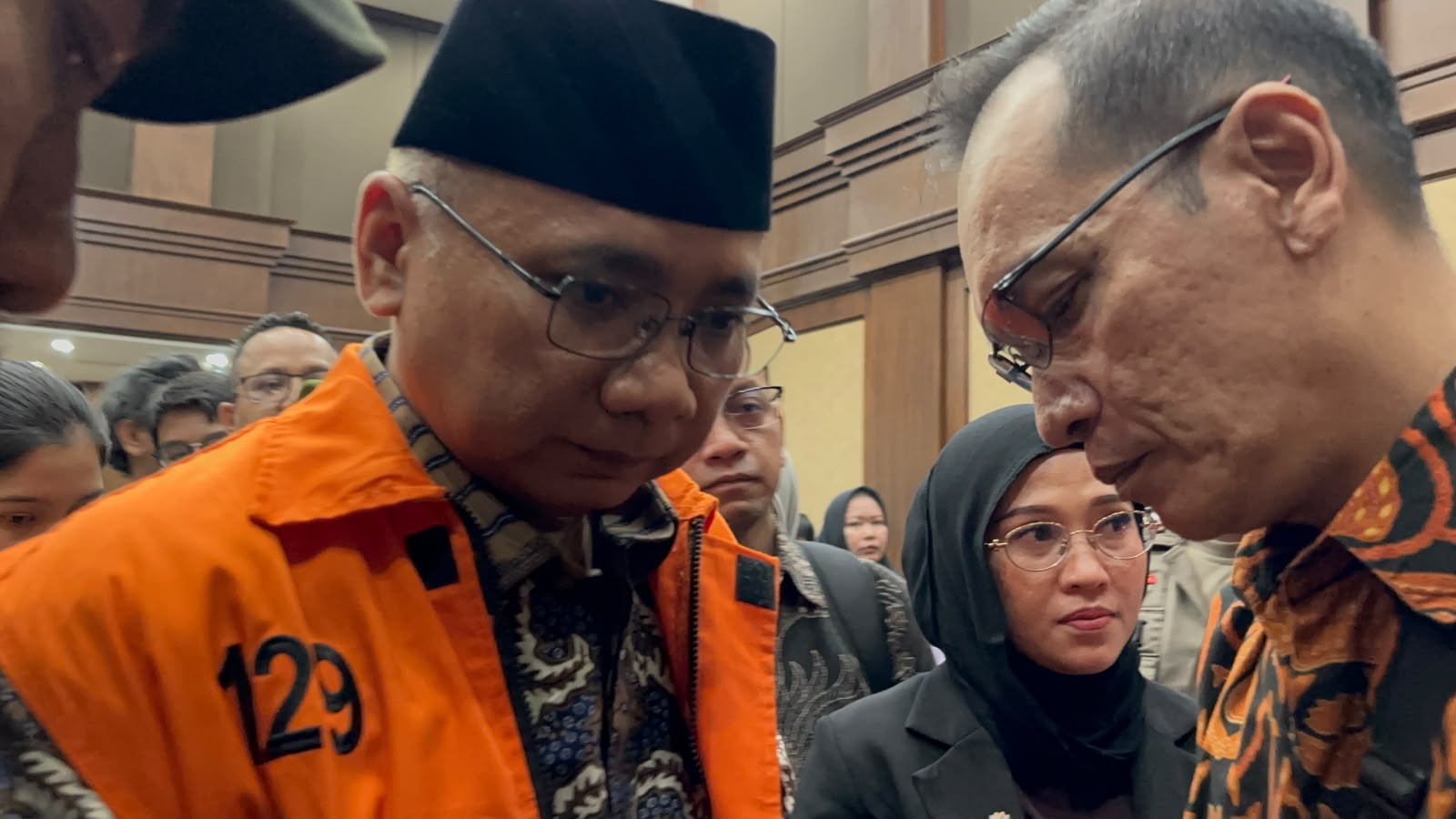 Court Rejects Yaqut Cholil Qoumas's Request for House Arrest