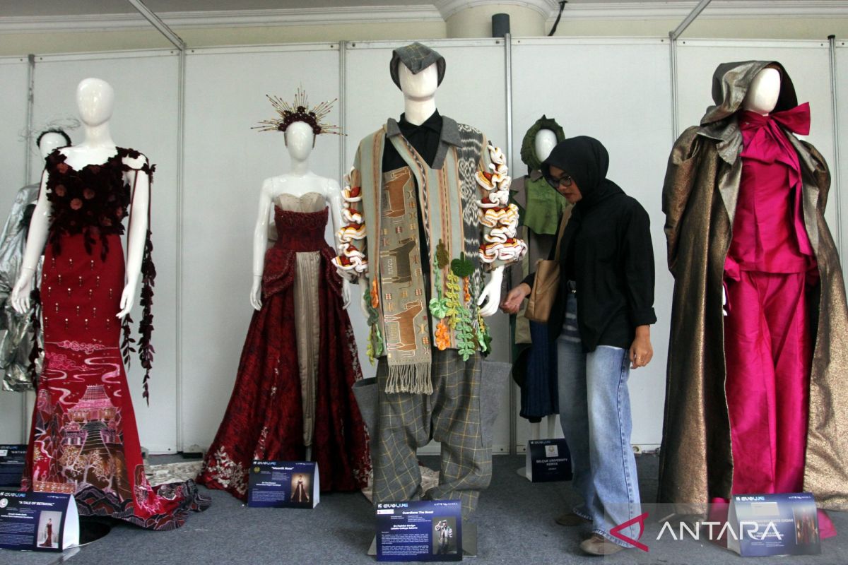 Global fashion trends benefiting Indonesia, observer says